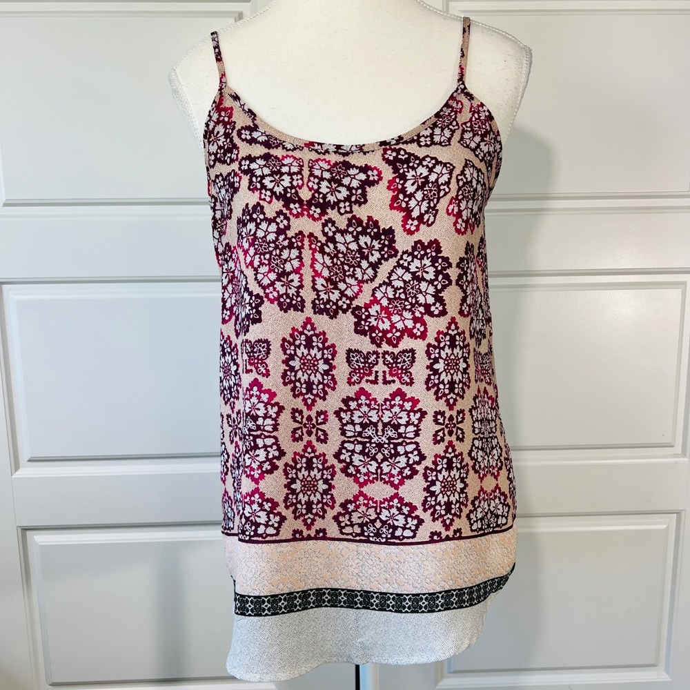 Violet + Claire Floral Cami Top Sleeveless Casual‎ Blouse Beige Purple S